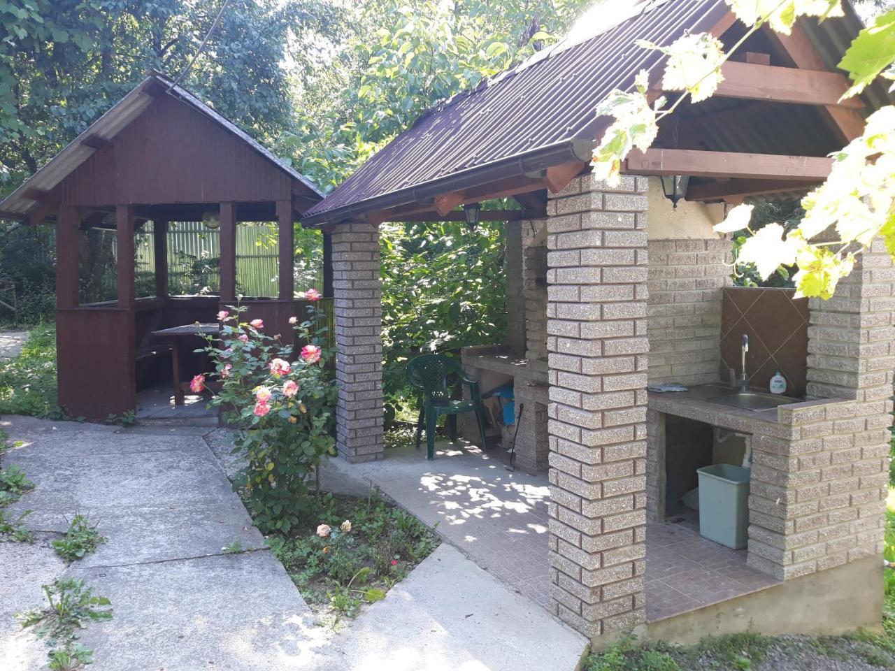 Котедж "Лісовий Затишок" Glubokoye Bagian luar foto